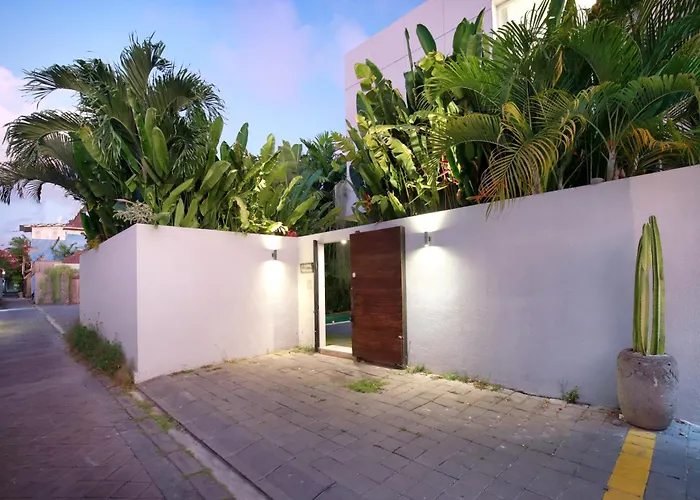 Indaros * Seminyak
